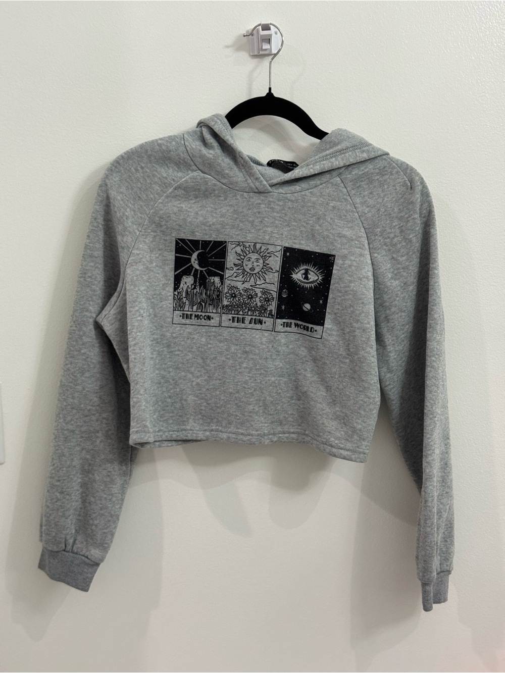 SHEIN Gray Cropped Hoodie with Celestial Tarot Graphic
